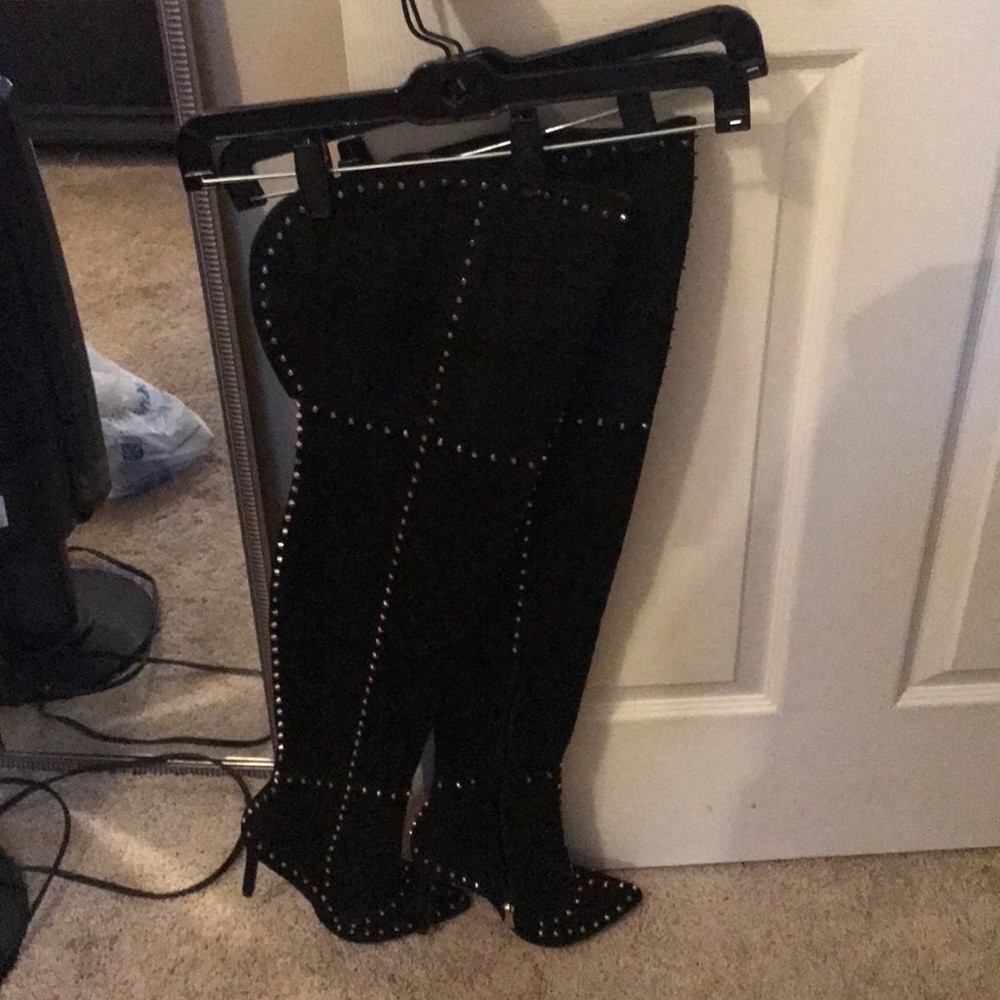 Black suede boots worn once size 7.5